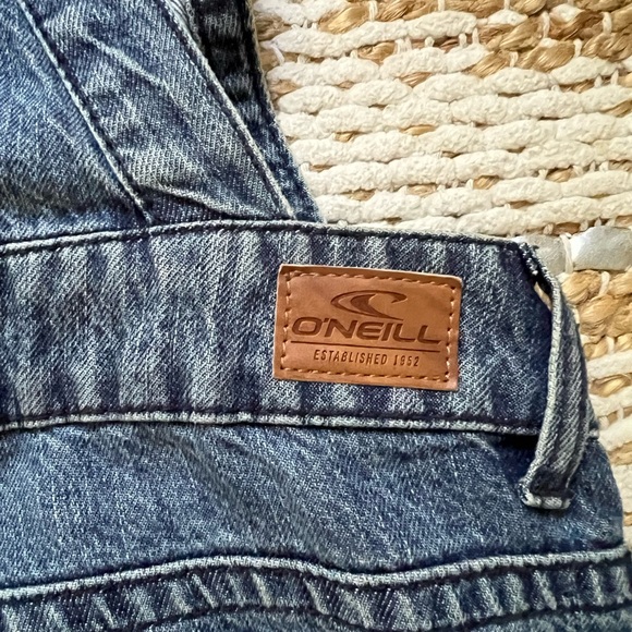 O’NEILL WOMEN OVERALL. - Picture 6 of 16